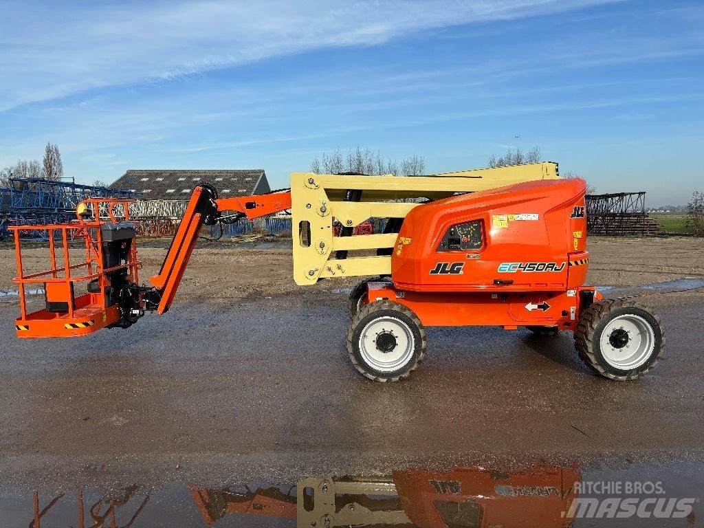 JLG EC 450 AJ 관절형 전동이동 리프트