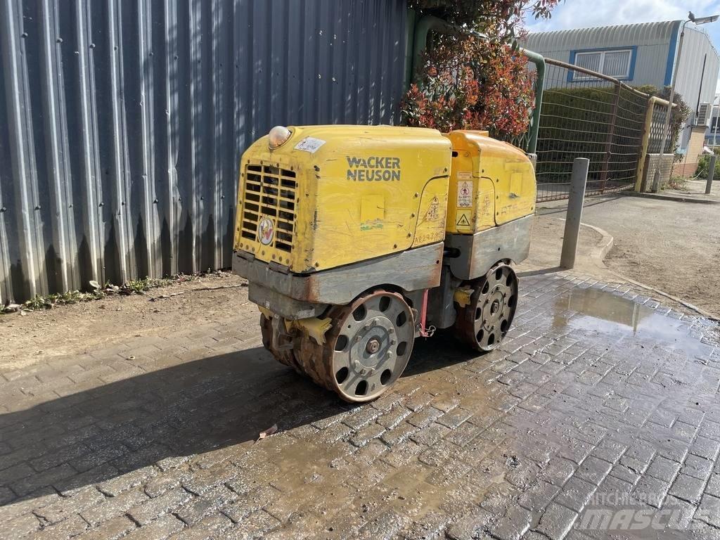 Wacker Neuson RTSC 3 트윈 드럼 롤러