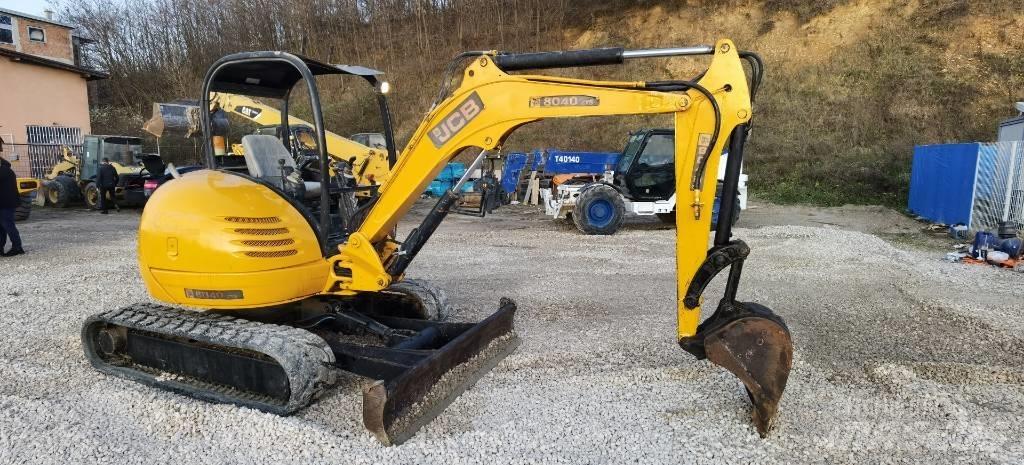 JCB 8040 ZTS 소형 굴삭기 7톤 미만