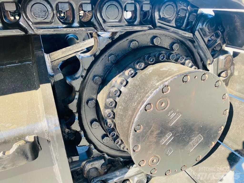CAT 335 F L CR 대형 굴삭기 29톤 이상