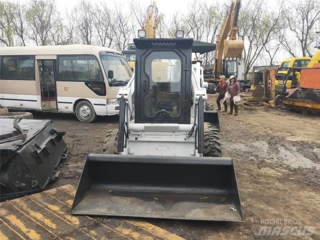 Bobcat S130  스키드로더