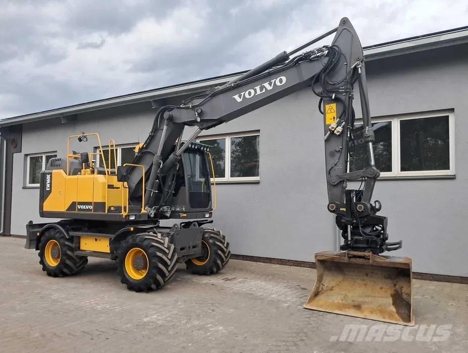 Volvo EW 160 E  휠 굴삭기