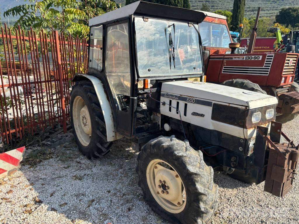 Lamborghini 600 V DT 트랙터