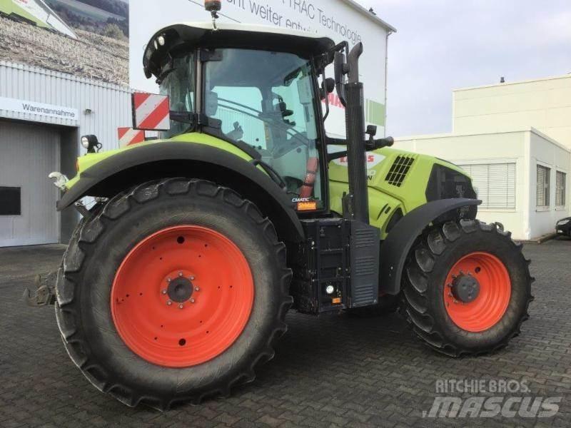 CLAAS AXION 810 트랙터