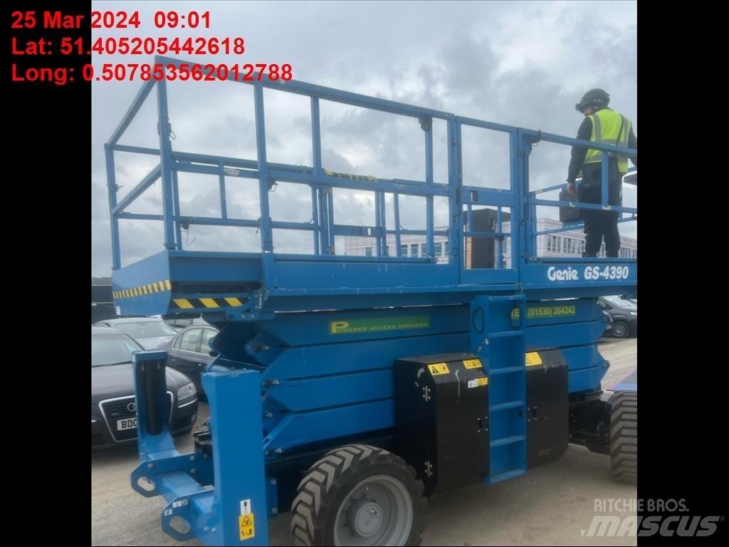 Genie GS 4390 가위형 리프트