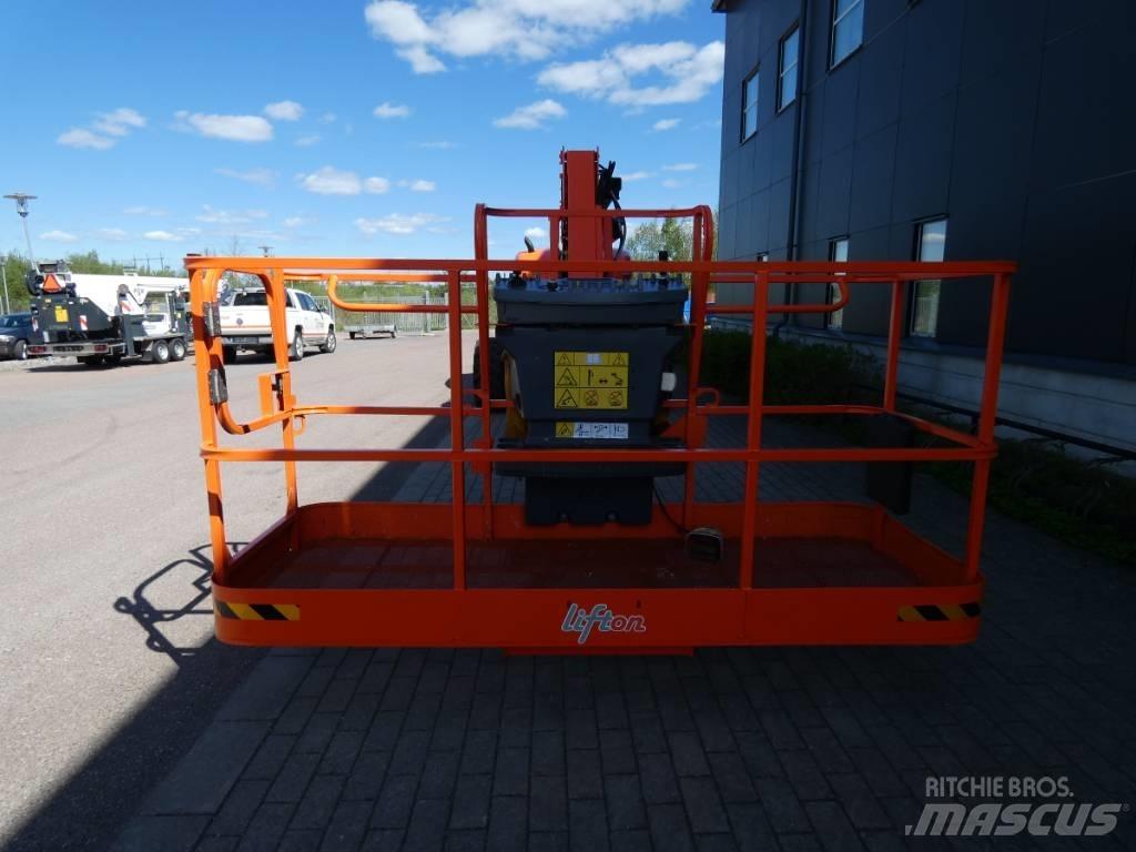 JLG 660 SJ Bomlift 관절형 전동이동 리프트