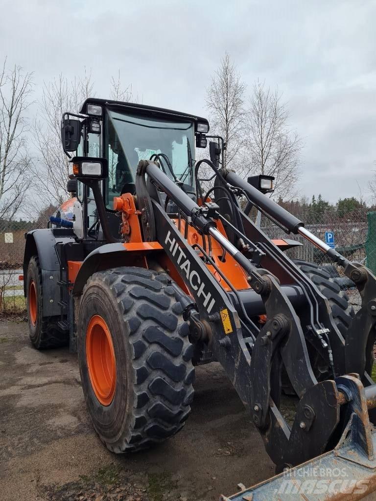 Hitachi ZW 180 PL-6  휠로우더