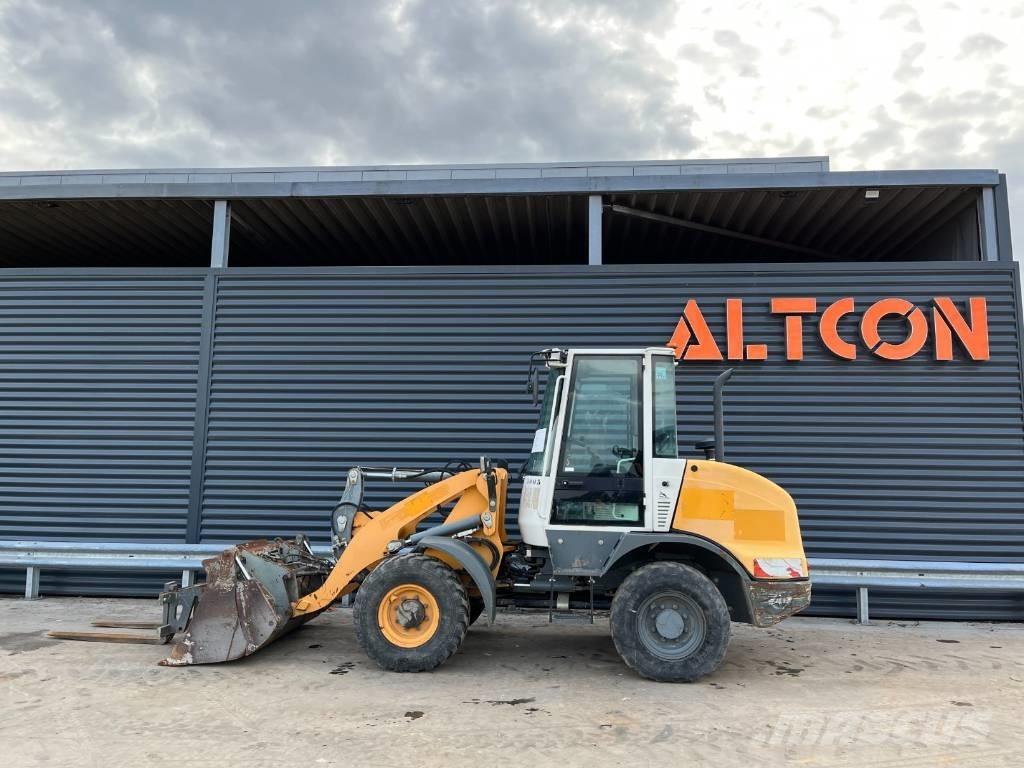 Liebherr L 506  휠로우더