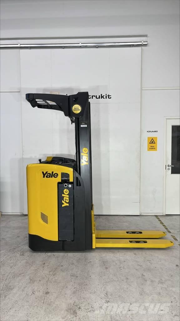 Yale MS 16 S 보행식 리치 지게차