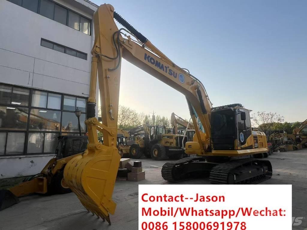 Komatsu PC 220 대형 굴삭기 29톤 이상