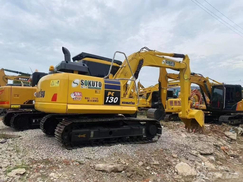 Komatsu PC 130 대형 굴삭기 29톤 이상