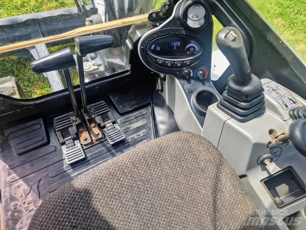 Bobcat E 55 소형 굴삭기 7톤 미만