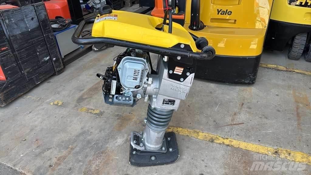 Wacker Neuson BS62 진동롤러