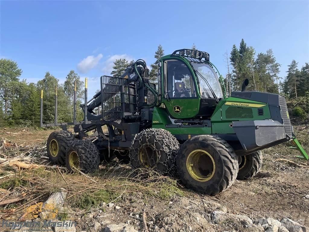 John Deere 1010G 원목 포워더