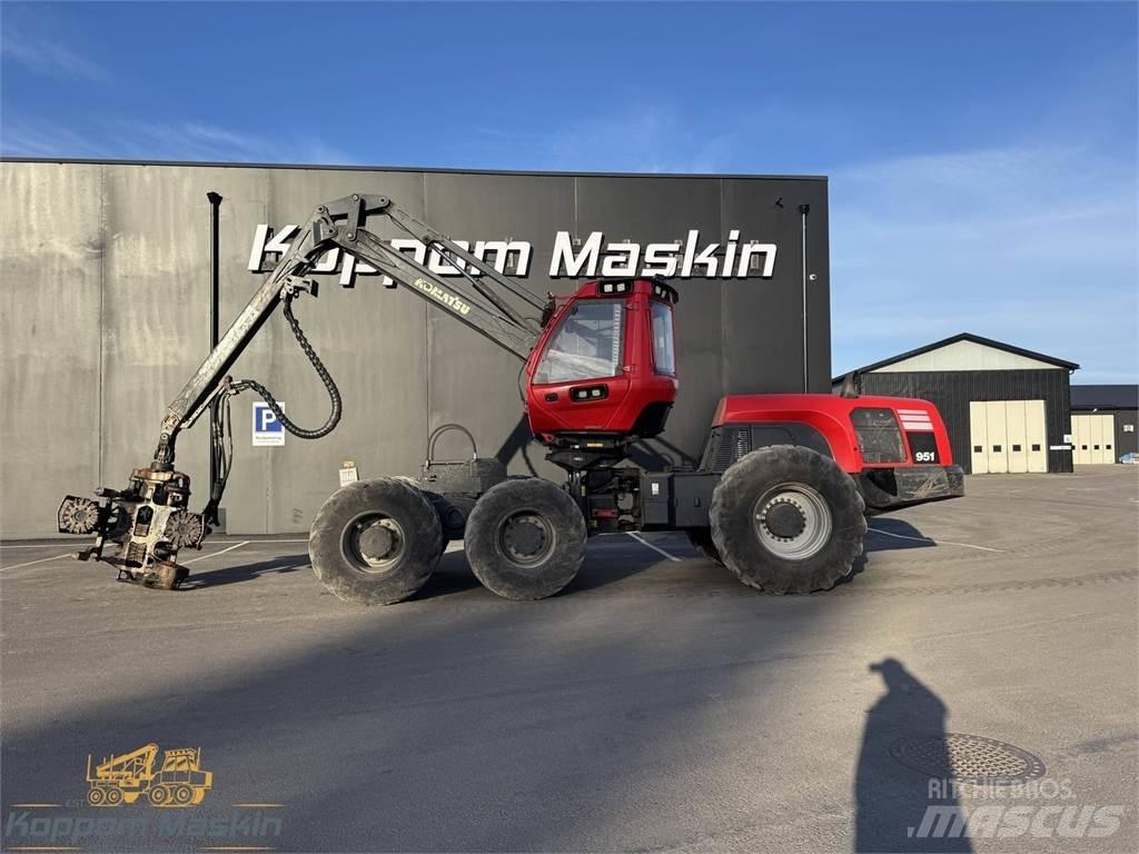 Komatsu 951 원목 하베스터