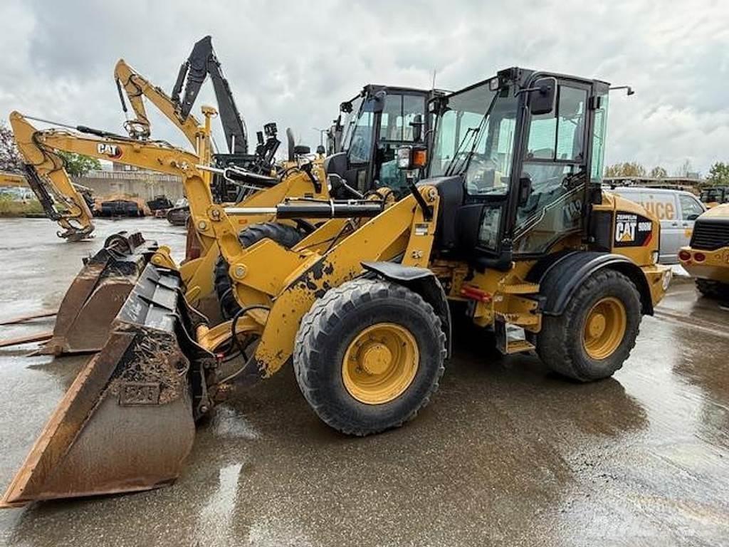 CAT 908M  휠로우더