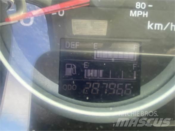 Hino 338 탑차 트럭