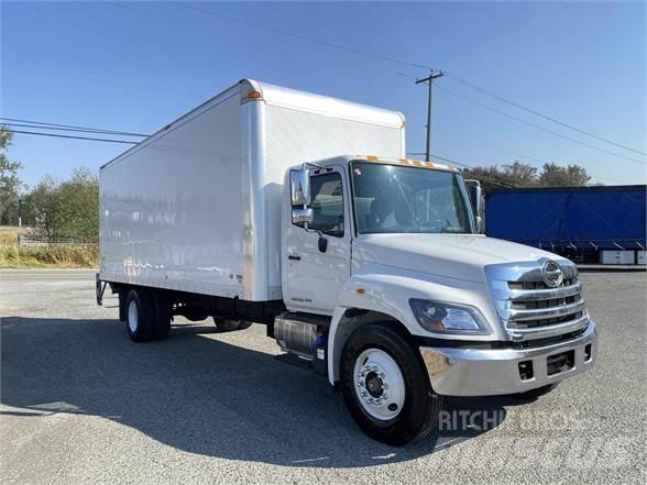 Hino 338 탑차 트럭