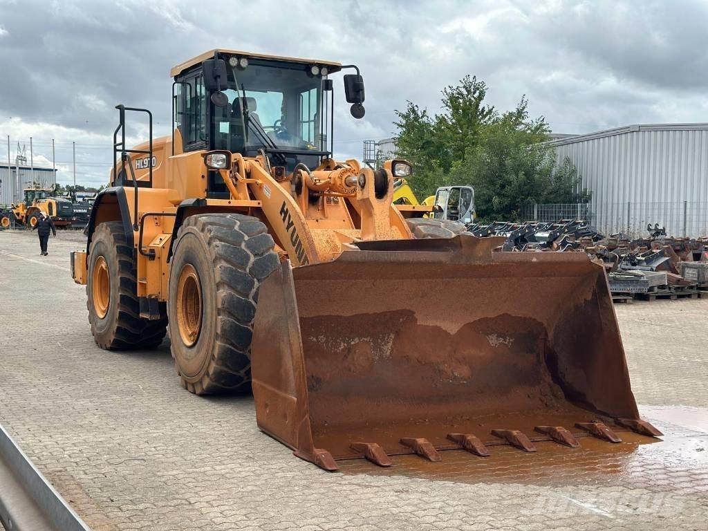 Hyundai HL 970 A  휠로우더