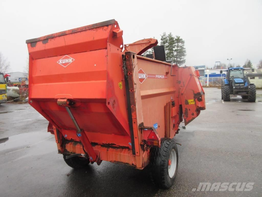 Kuhn Primor 3560 베일 분쇄기, 절단기 및 언롤러