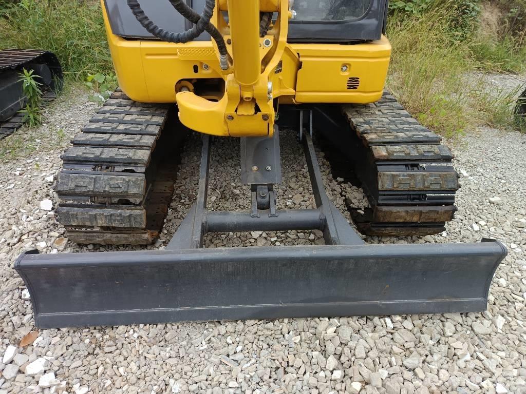 Komatsu PC 50 MR 소형 굴삭기 7톤 미만