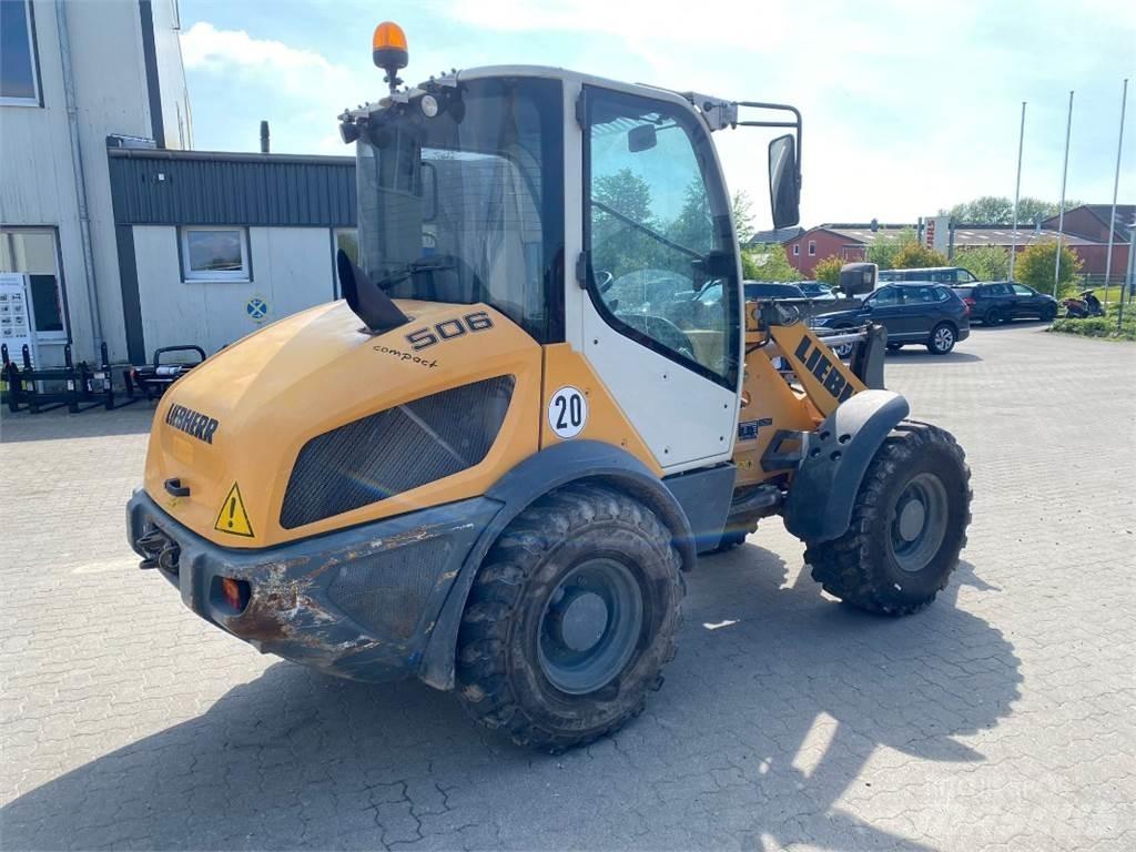Liebherr L 506 C  휠로우더