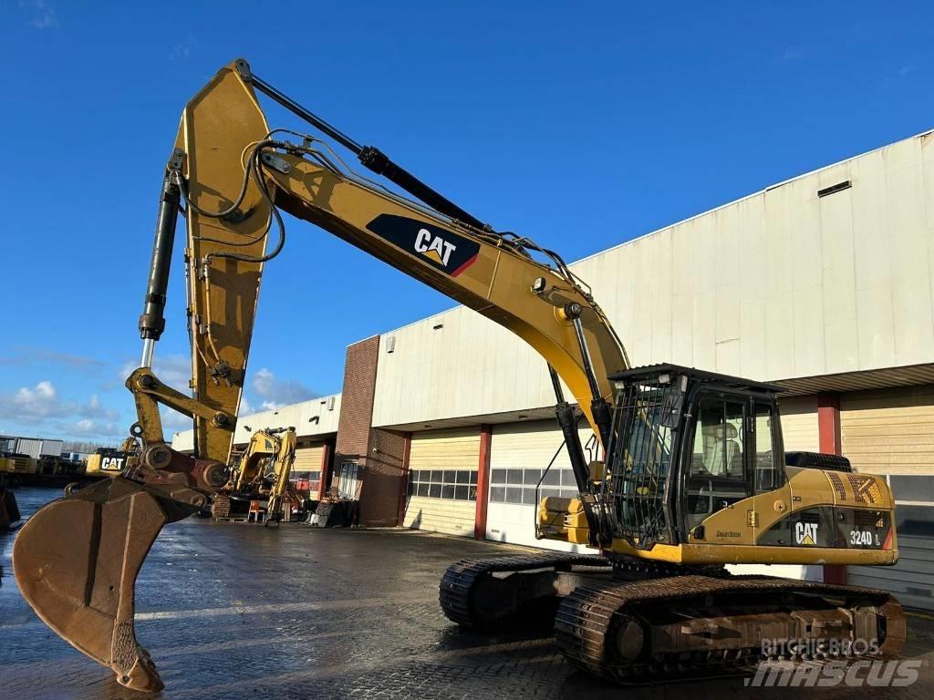 CAT 324 D L 대형 굴삭기 29톤 이상