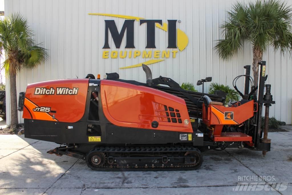 Ditch Witch JT25 수평 굴착 장치
