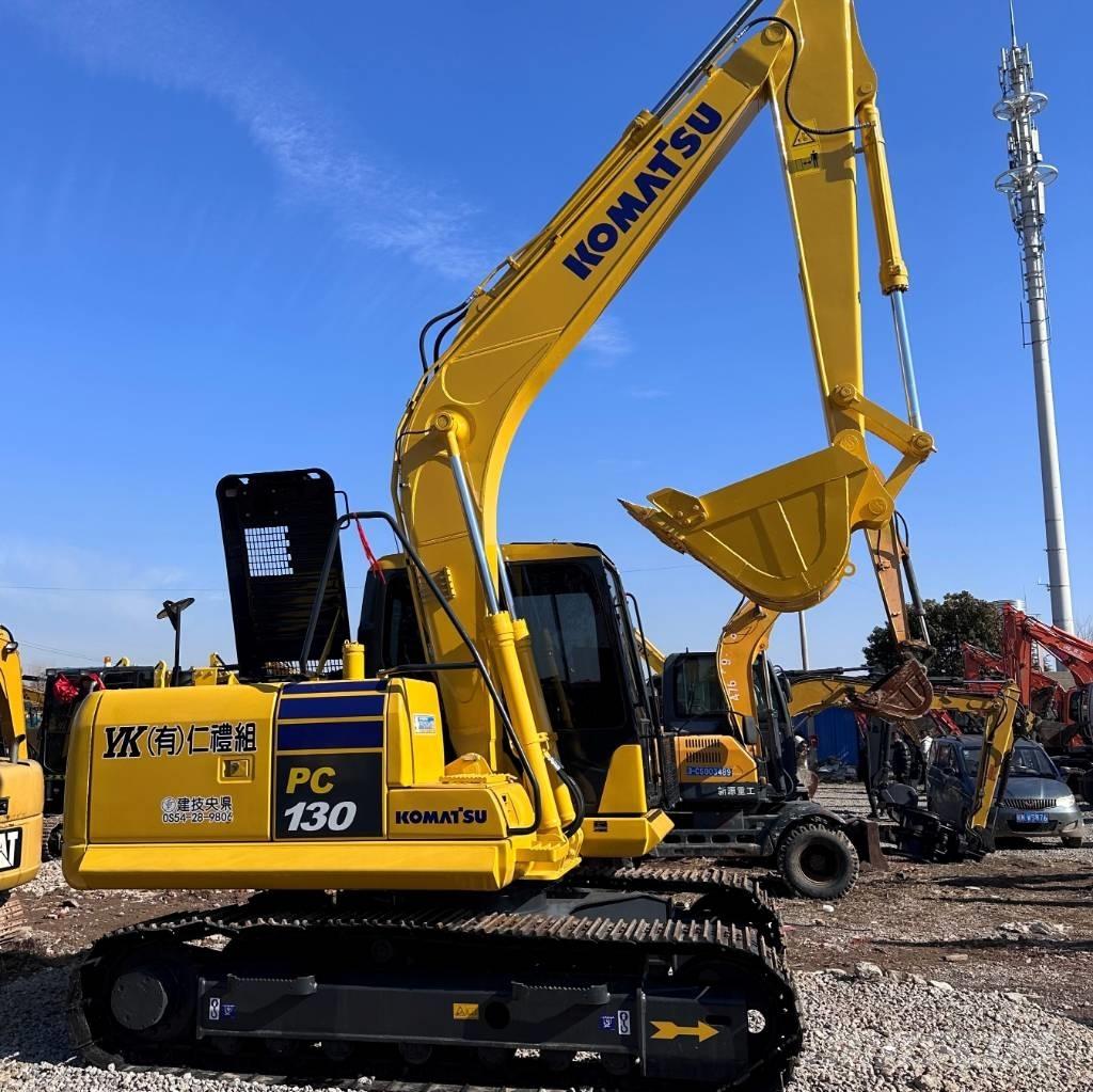 Komatsu PC 130-7 대형 굴삭기 29톤 이상