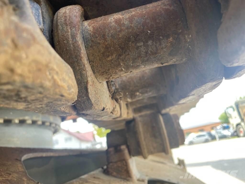 Liebherr R 916 LC 대형 굴삭기 29톤 이상