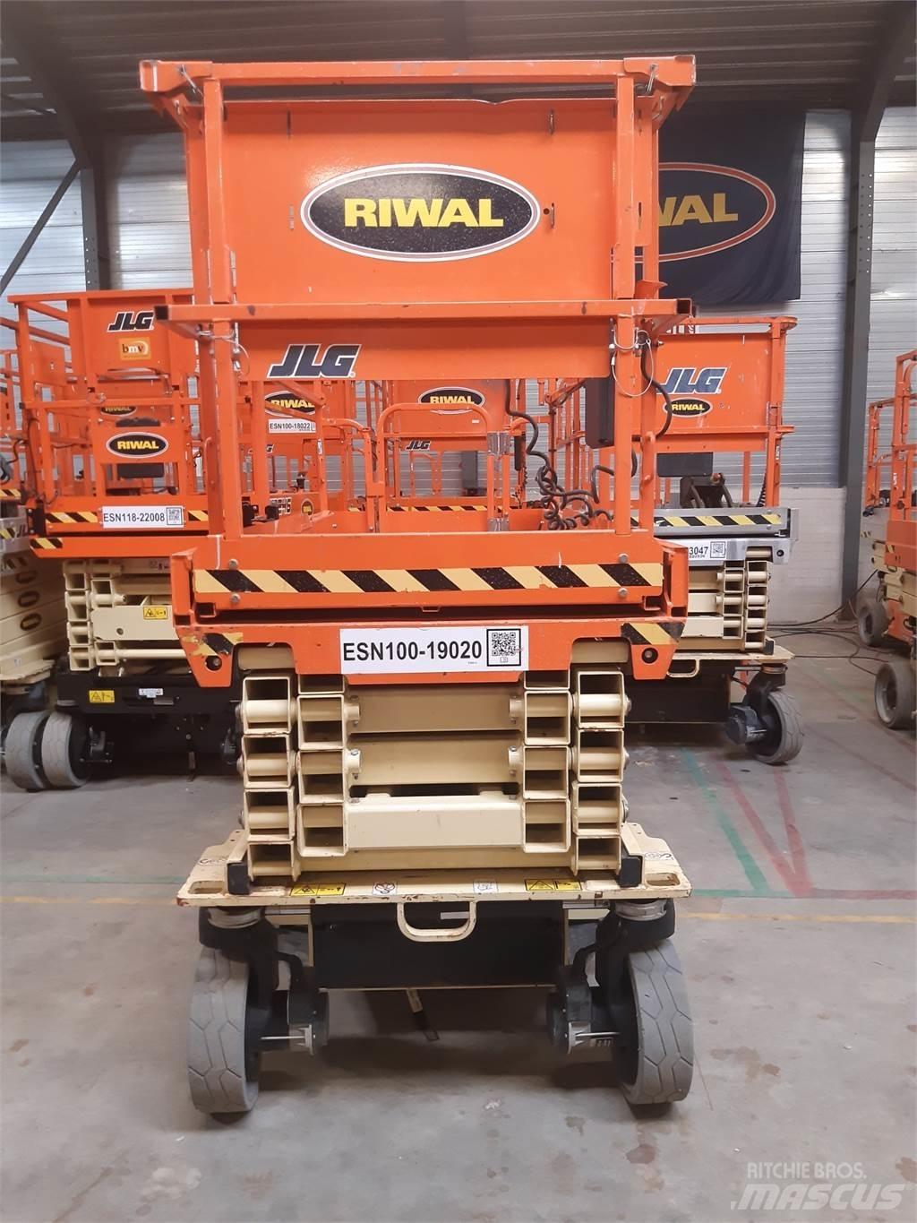 JLG 2646ES 가위형 리프트