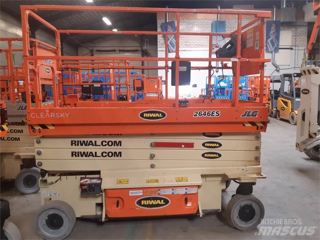 JLG 2646ES 가위형 리프트