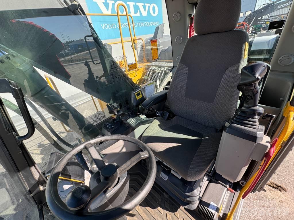 Volvo EW 160 E  휠 굴삭기