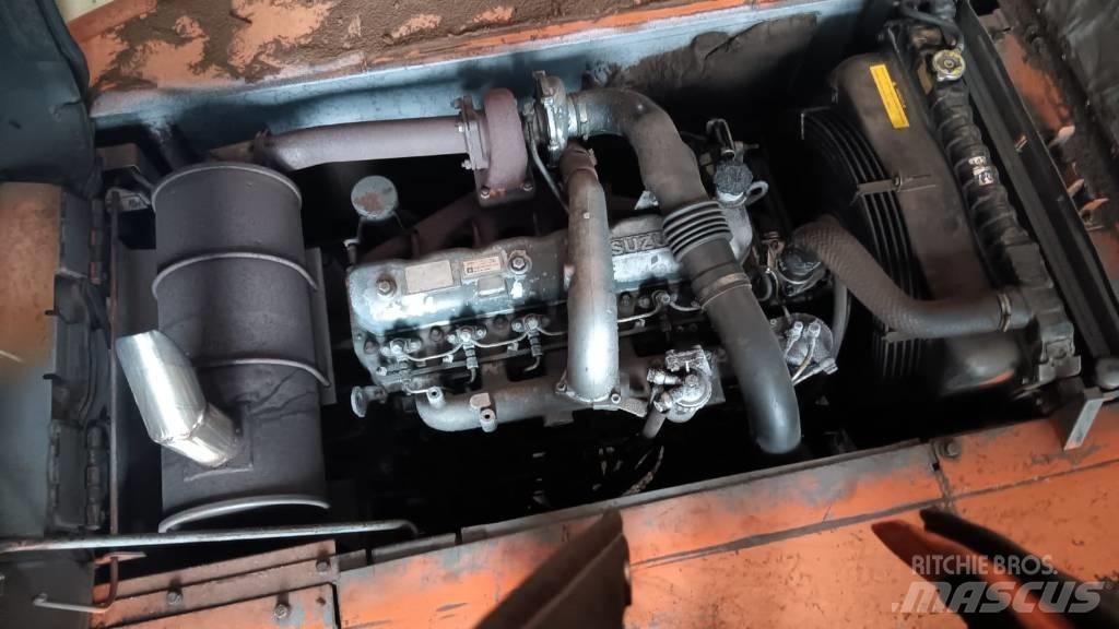 Hitachi EX 200-2 대형 굴삭기 29톤 이상