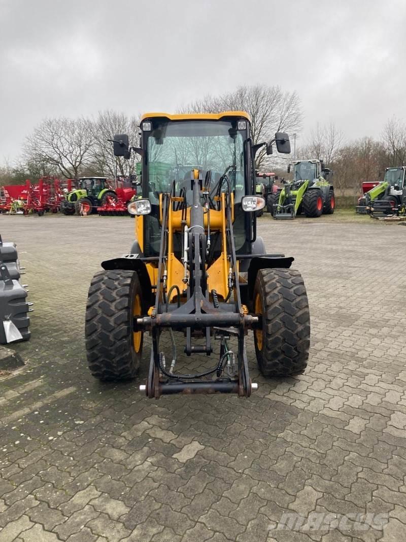 JCB 407  휠로우더