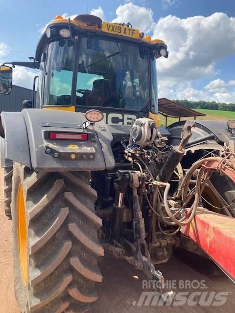 JCB Fastrac 4220 트랙터