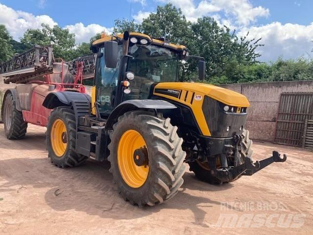 JCB Fastrac 4220 트랙터
