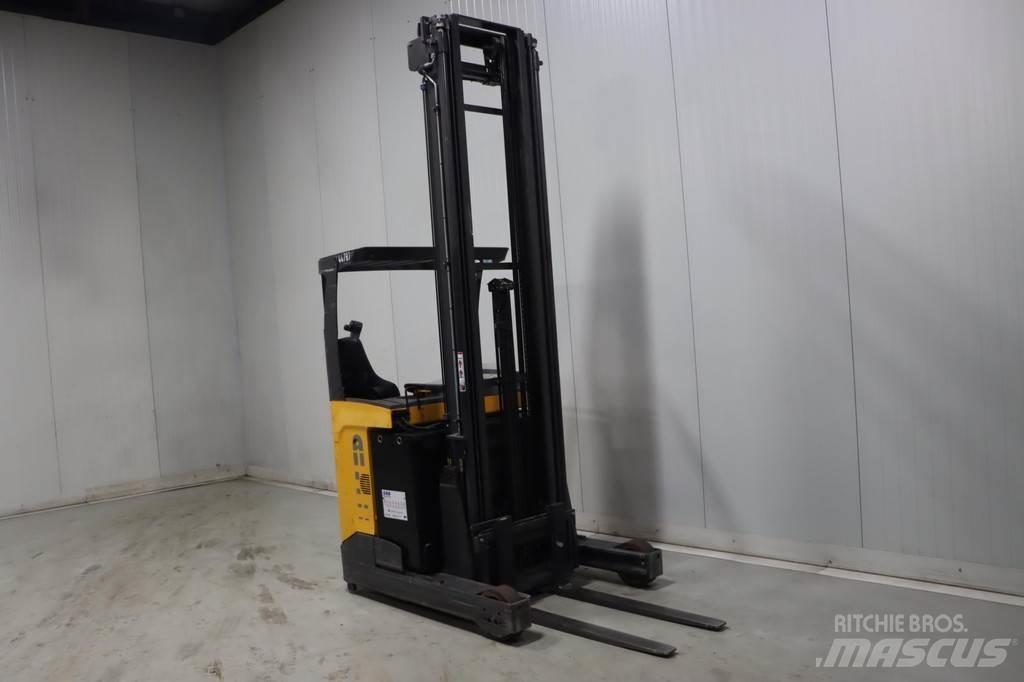 Atlet UMS160D 리치 트럭