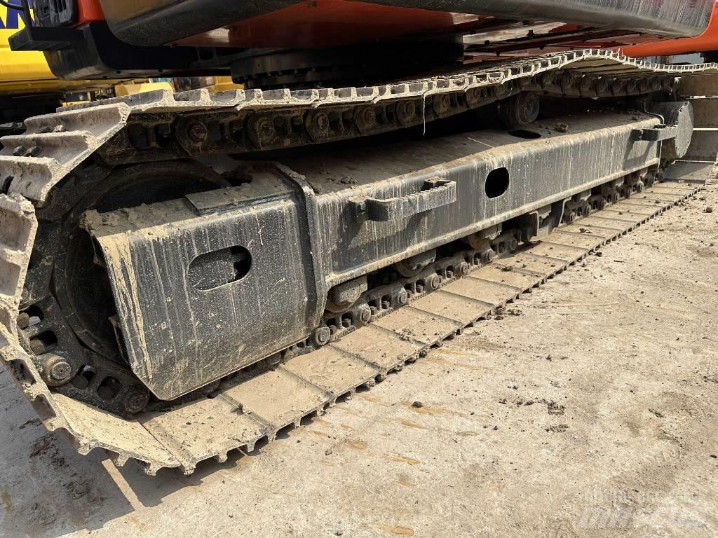Doosan DX140LC-9C 소형 굴삭기 7톤 미만