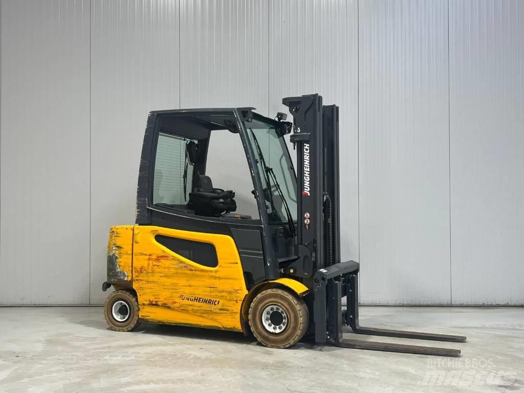 Jungheinrich EFG425k 전동 지게차
