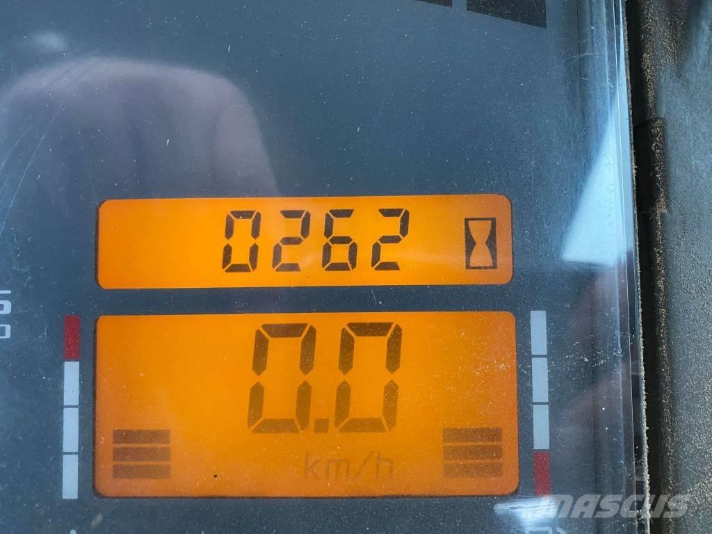 CLAAS Ares 836 RZ 트랙터