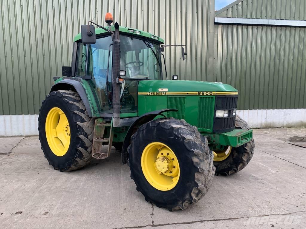 John Deere 6800 트랙터