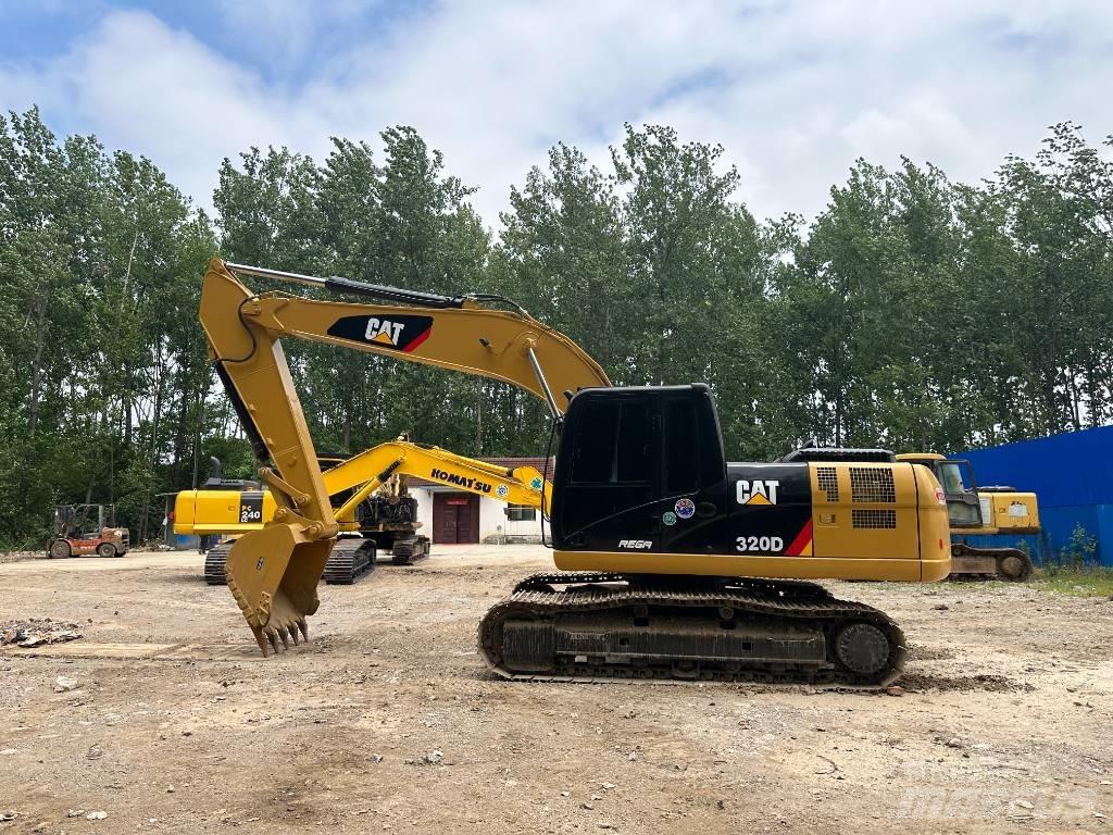 CAT 320D 대형 굴삭기 29톤 이상