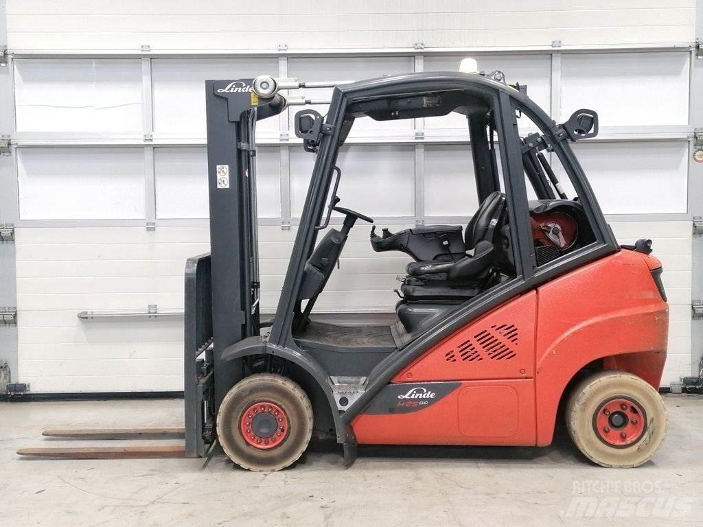 Linde H25T-02 LPG 지게차