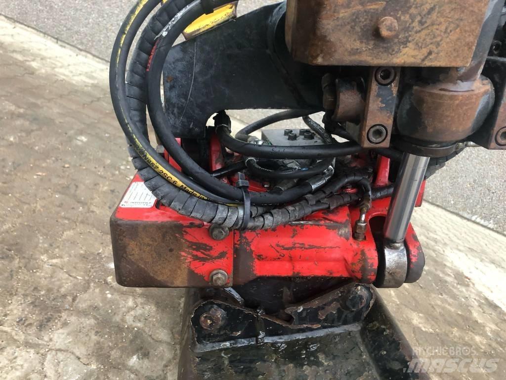 Volvo EC20E 대형 굴삭기 29톤 이상