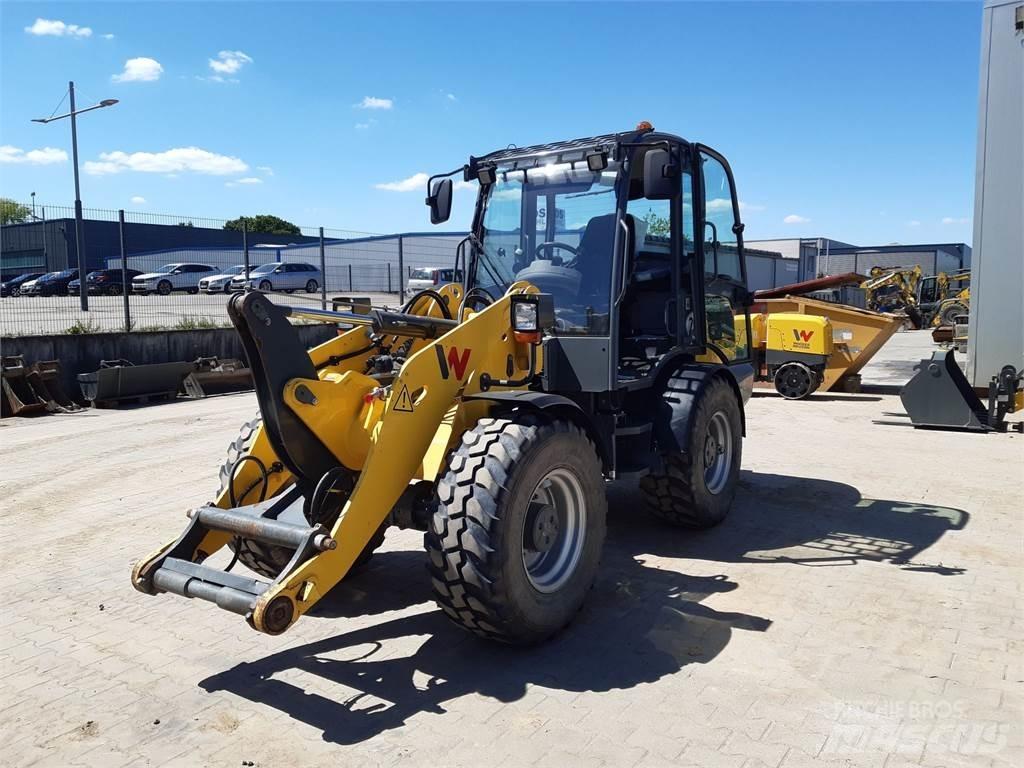 Wacker Neuson WL52  휠로우더