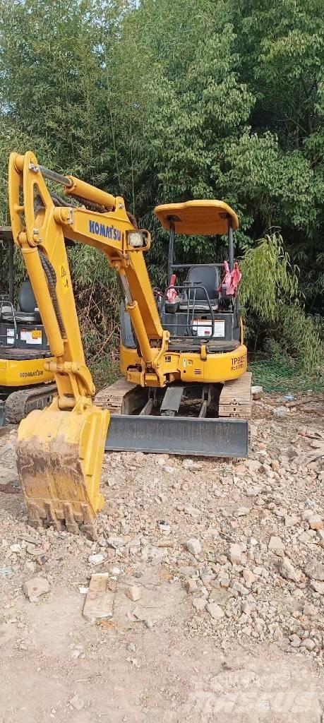 Komatsu PC35 소형 굴삭기 7톤 미만