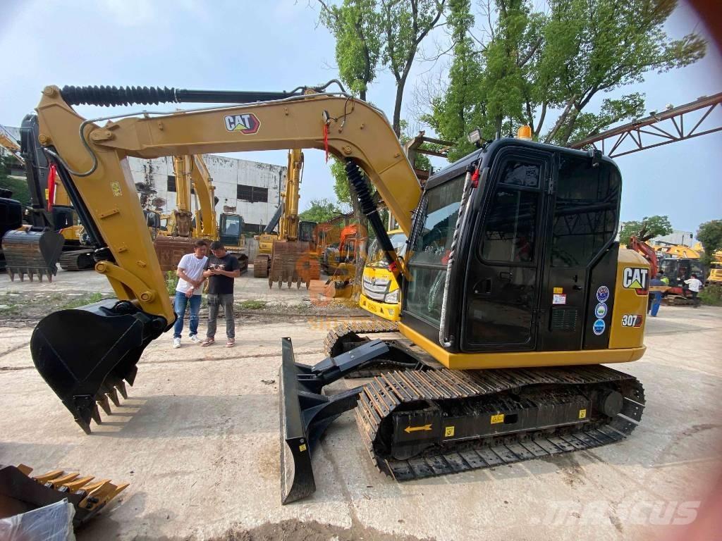 CAT 307 E 소형 굴삭기 7톤 미만