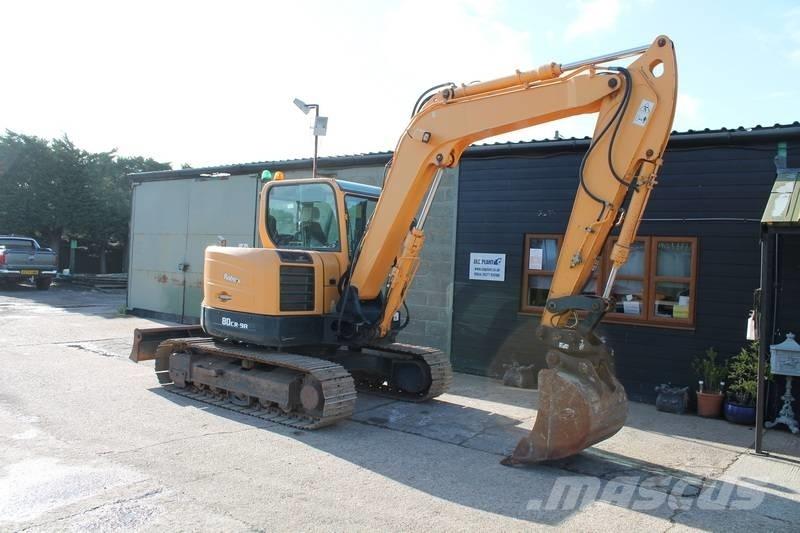 Hyundai 80CR-9A 중형굴삭기 7톤-28톤