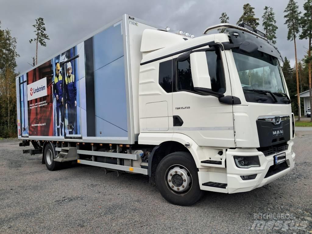 MAN TGM 15.250 탑차 트럭